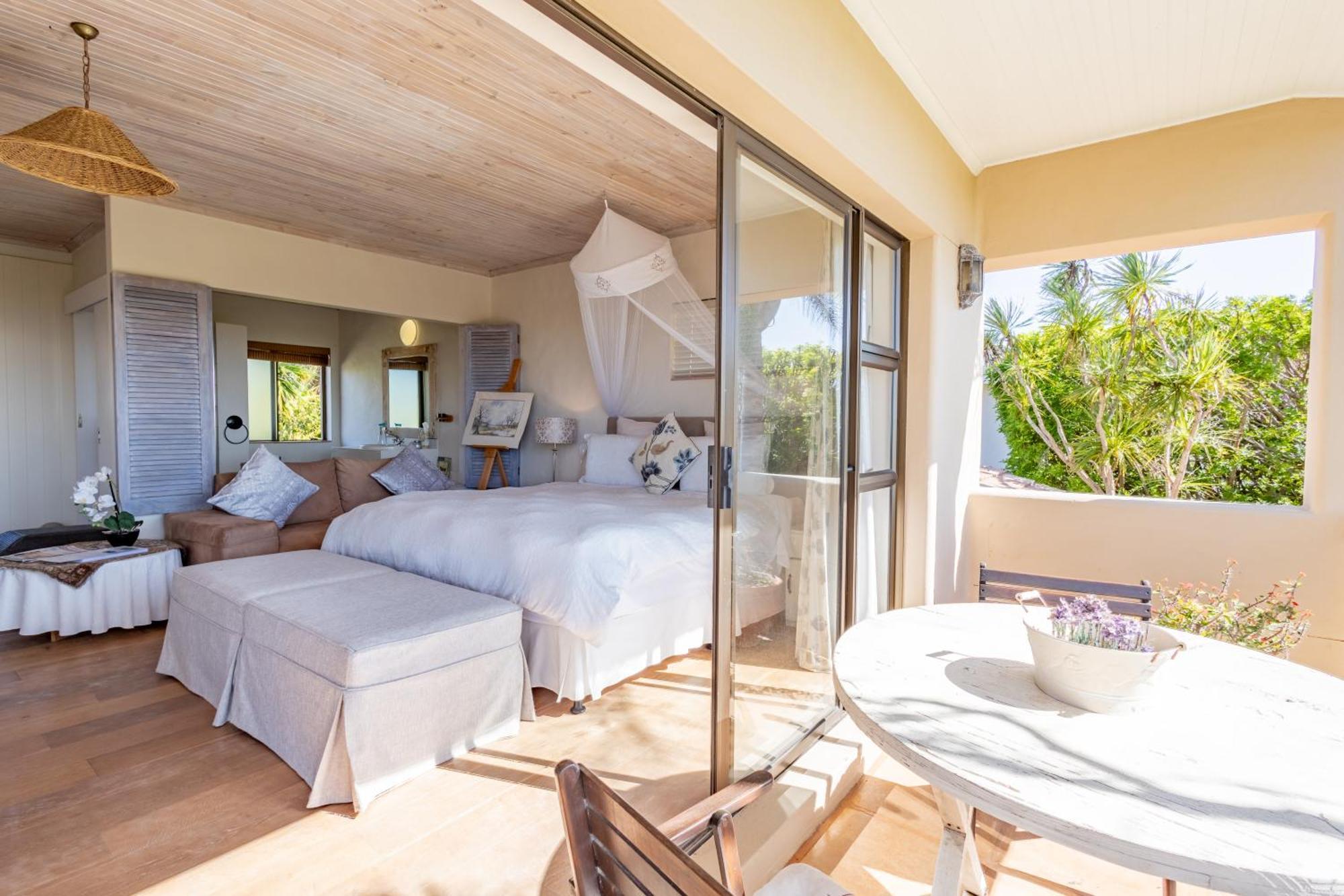 Tidal Retreat Hotel Plettenberg Bay Bagian luar foto