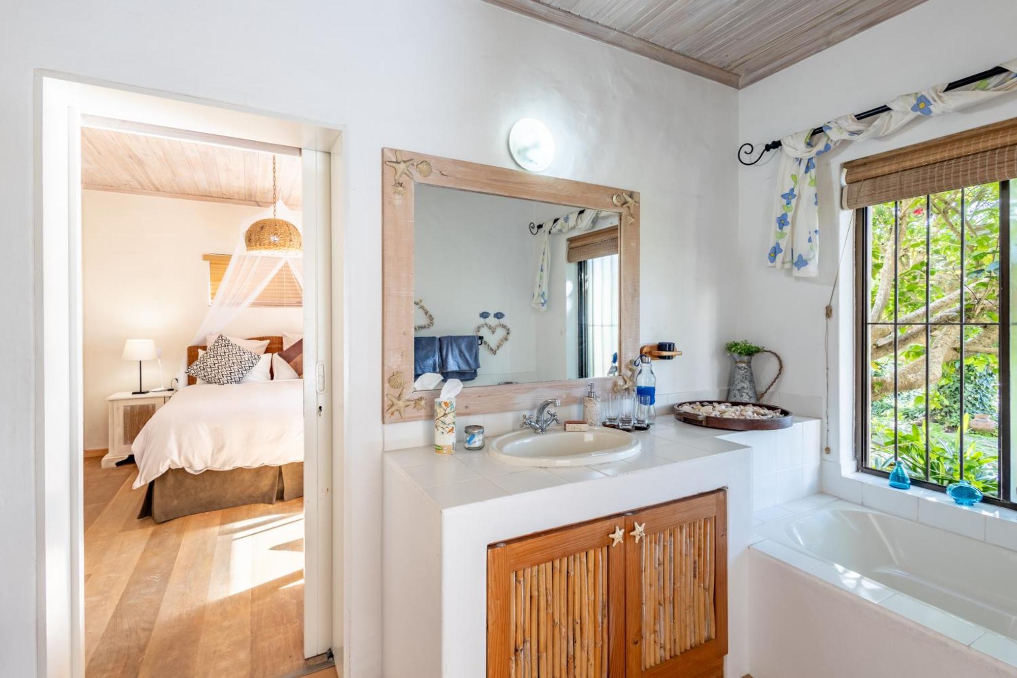 Tidal Retreat Hotel Plettenberg Bay Bagian luar foto