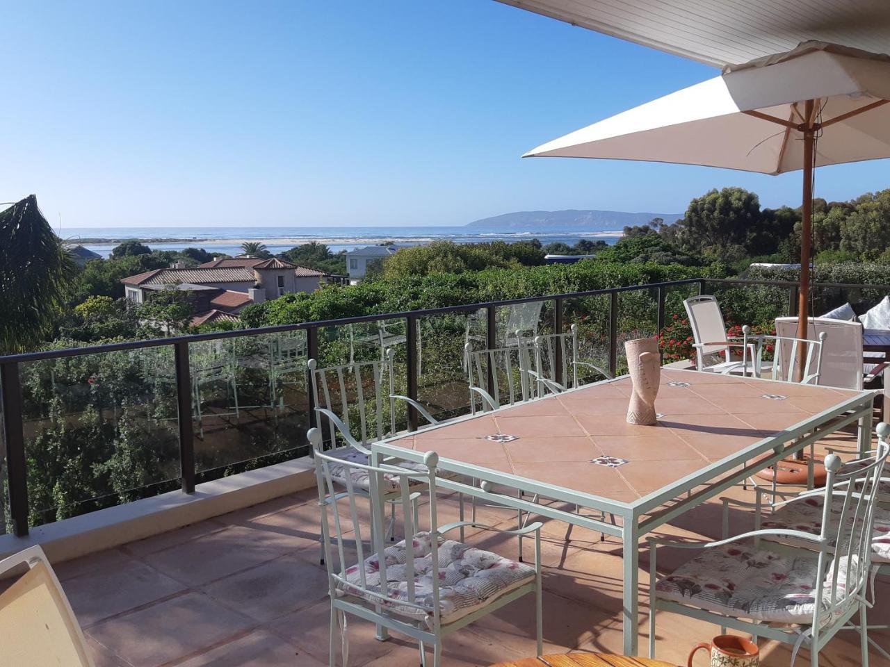 Tidal Retreat Hotel Plettenberg Bay Bagian luar foto