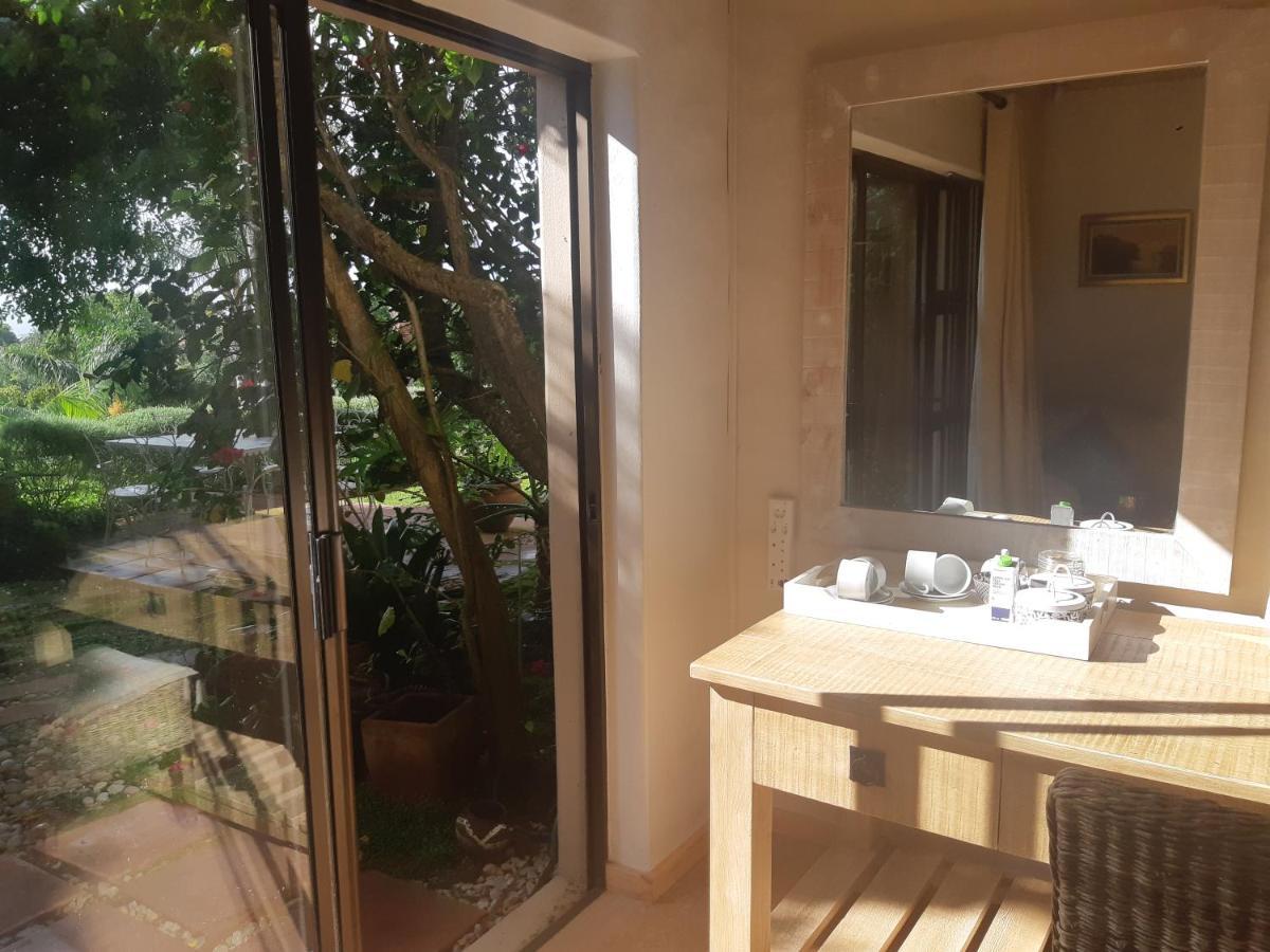 Tidal Retreat Hotel Plettenberg Bay Bagian luar foto